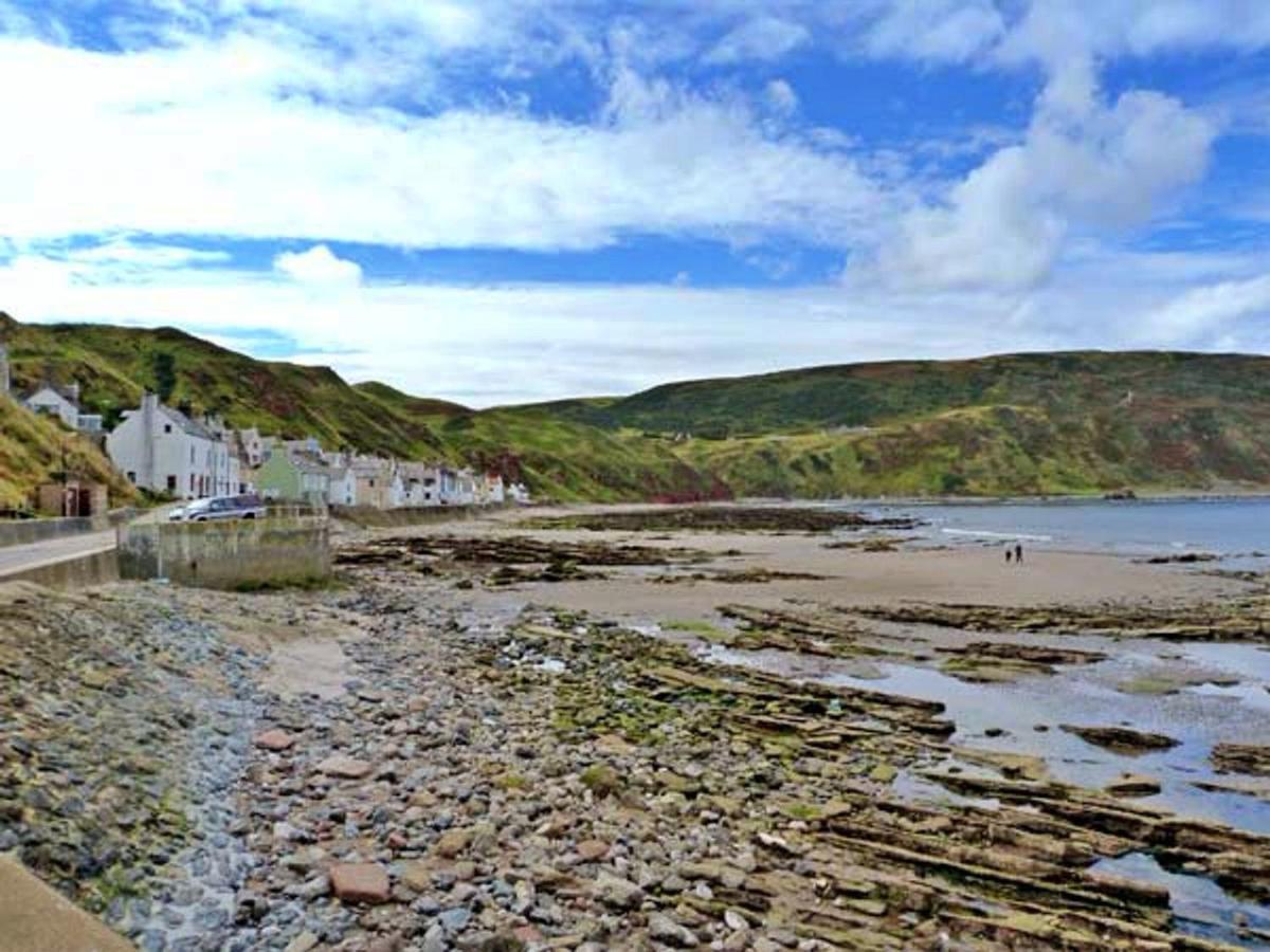 Finest Retreats - Ellie-Jo Cottage Gardenstown ภายนอก รูปภาพ