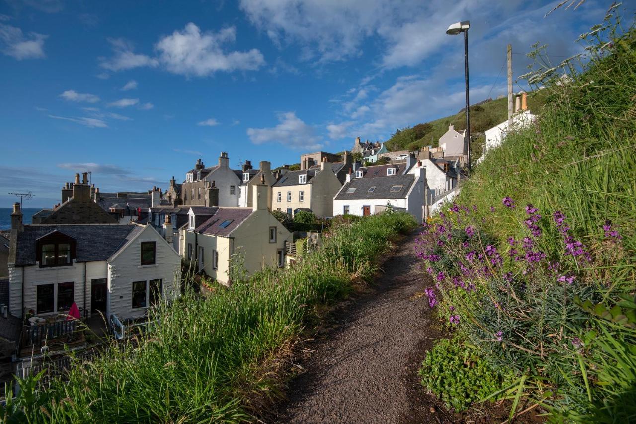 Finest Retreats - Ellie-Jo Cottage Gardenstown ภายนอก รูปภาพ